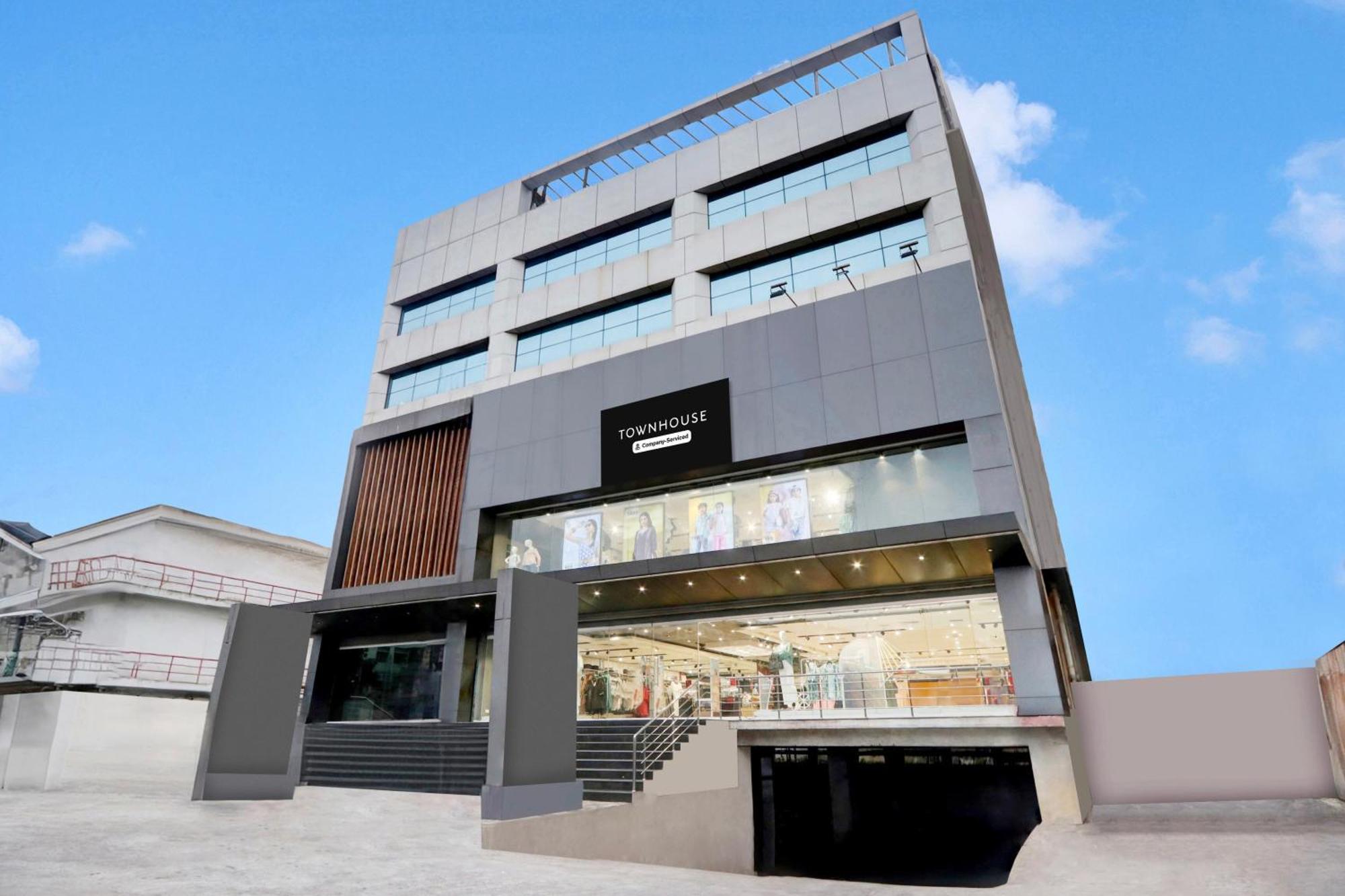 Super Townhouse Daba Garden Road Hotel Visakhapatnam Exterior photo